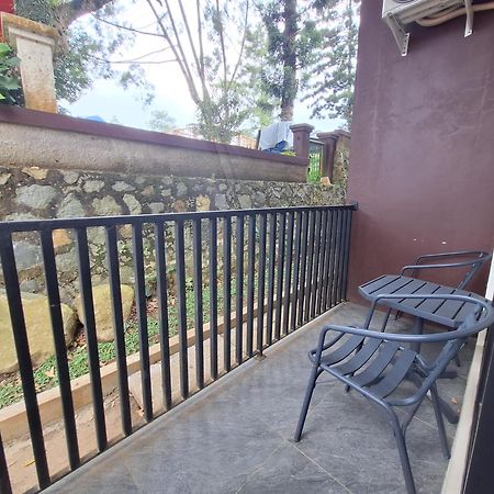 Urbanview Hotel Inkoppabri Cisarua Puncak Exteriör bild