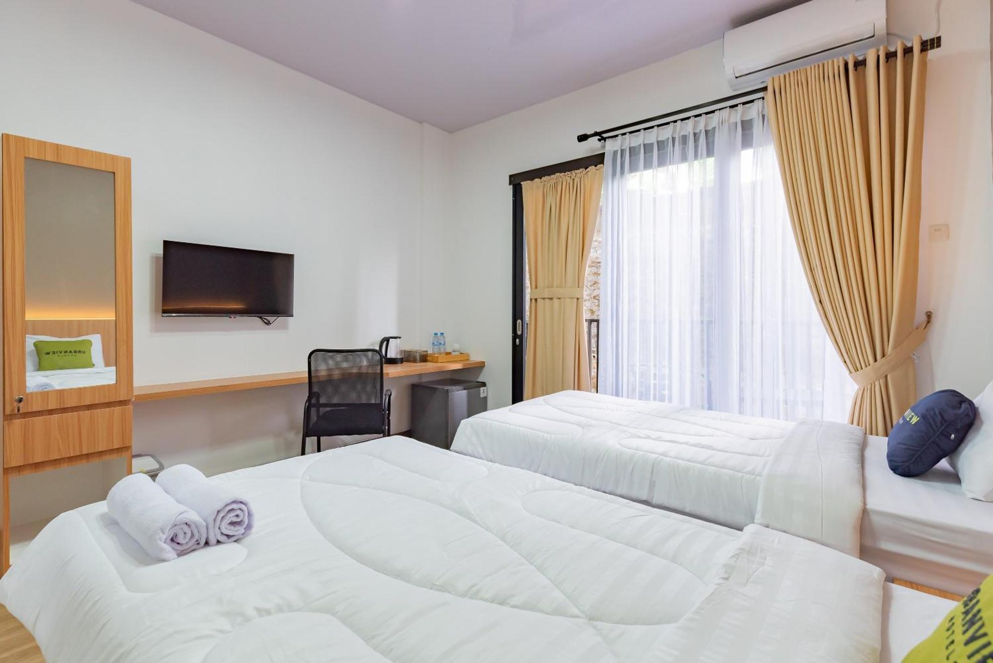 Urbanview Hotel Inkoppabri Cisarua Puncak Exteriör bild
