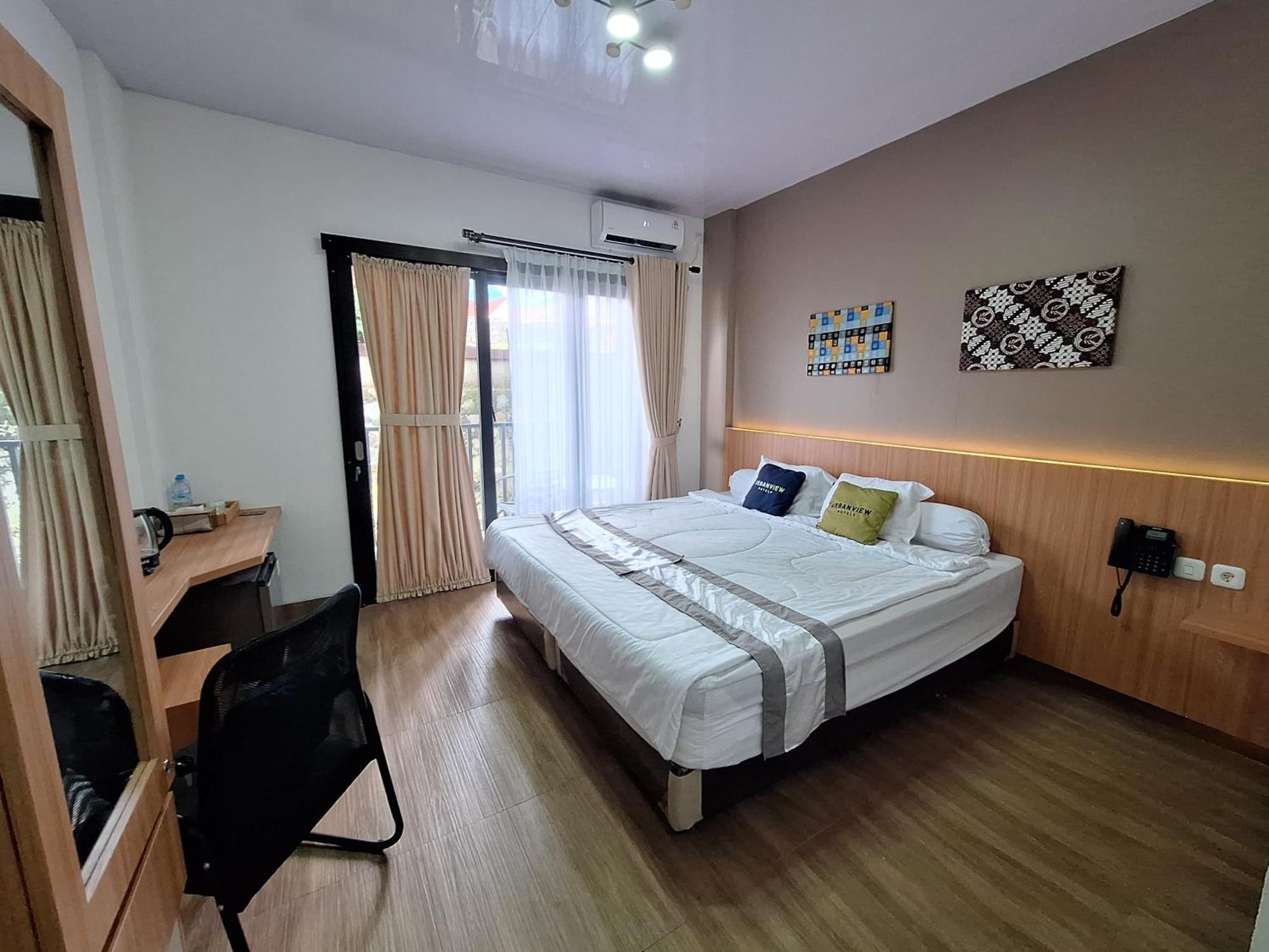 Urbanview Hotel Inkoppabri Cisarua Puncak Exteriör bild