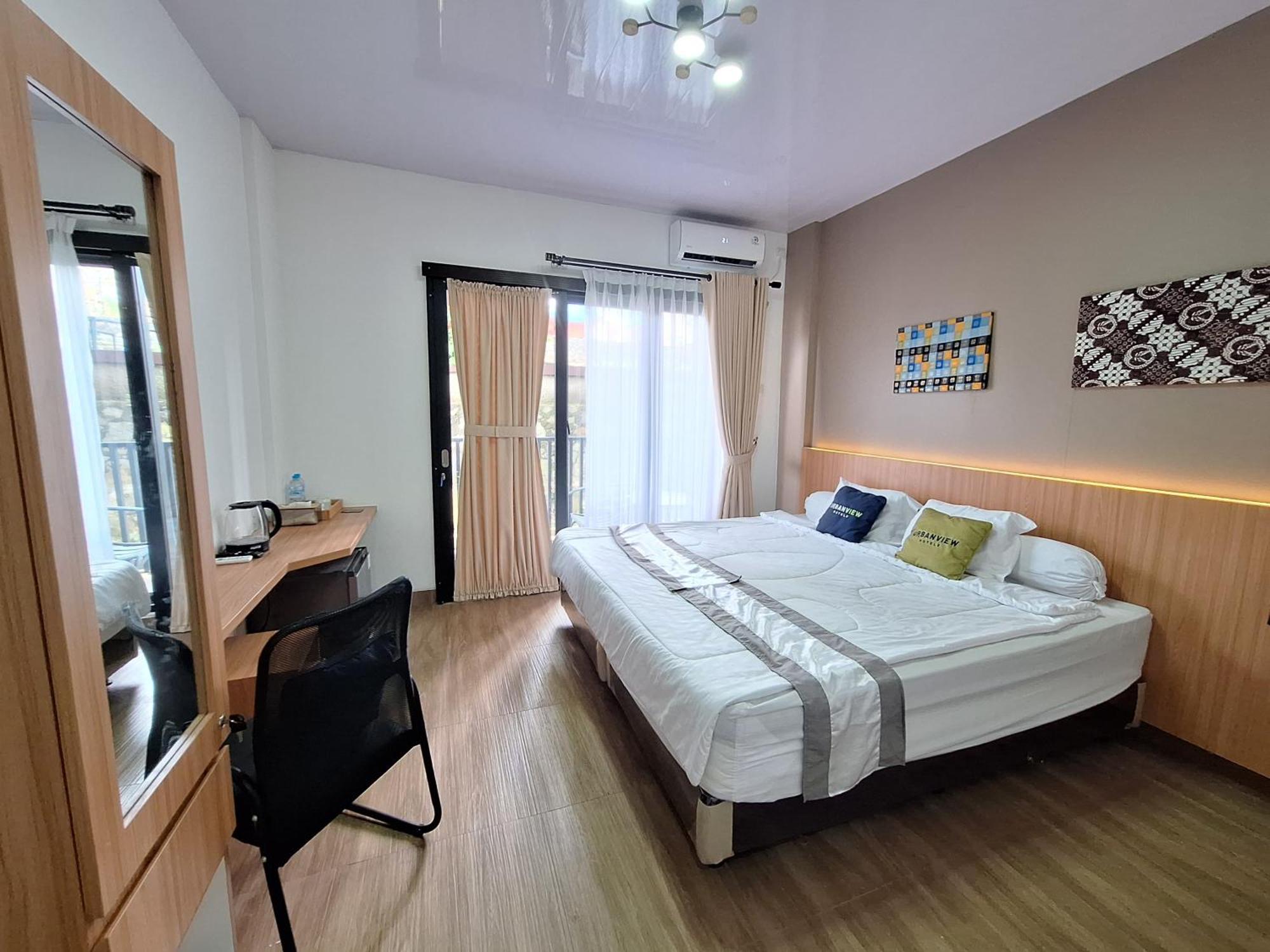 Urbanview Hotel Inkoppabri Cisarua Puncak Exteriör bild