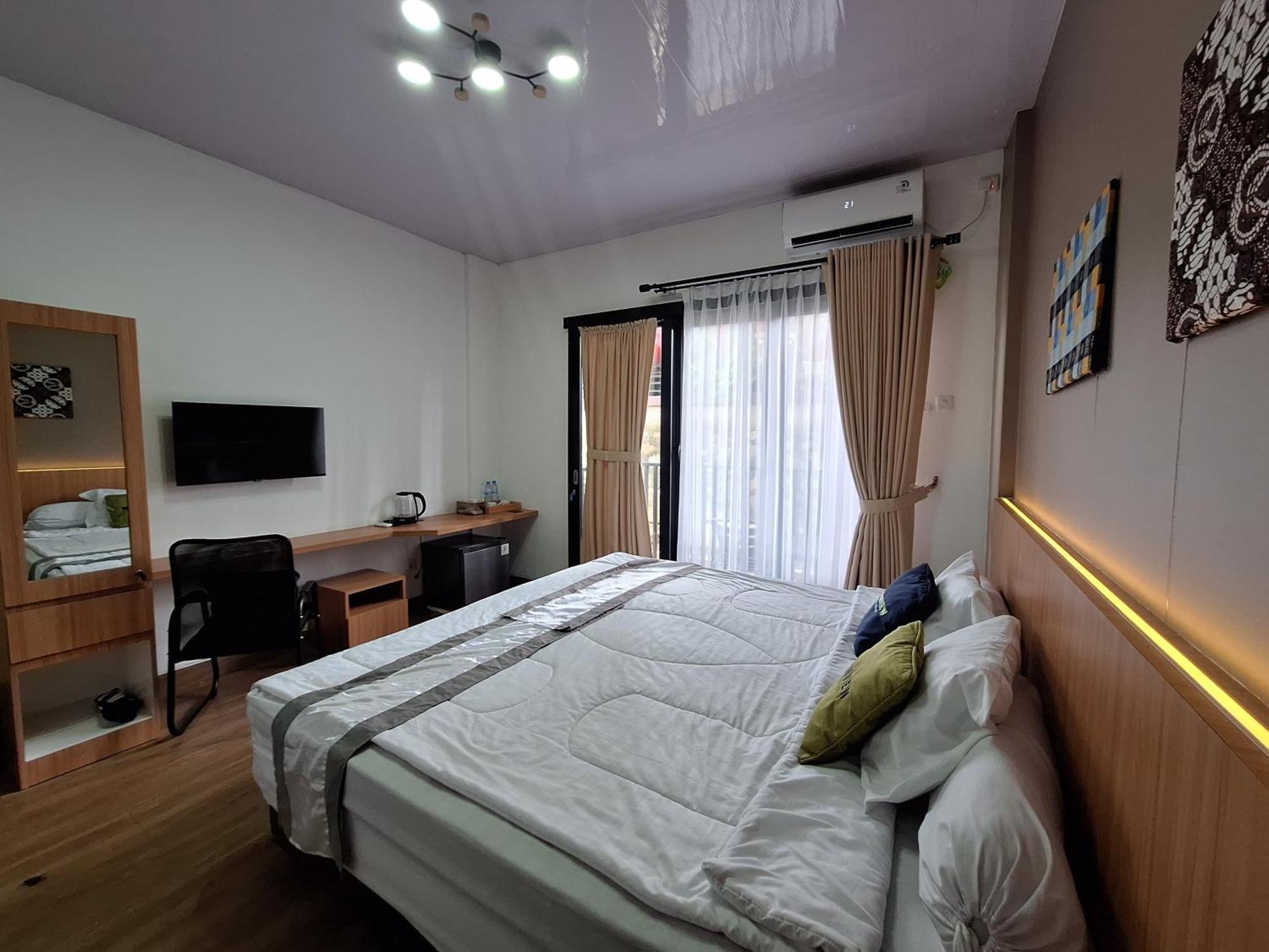 Urbanview Hotel Inkoppabri Cisarua Puncak Exteriör bild